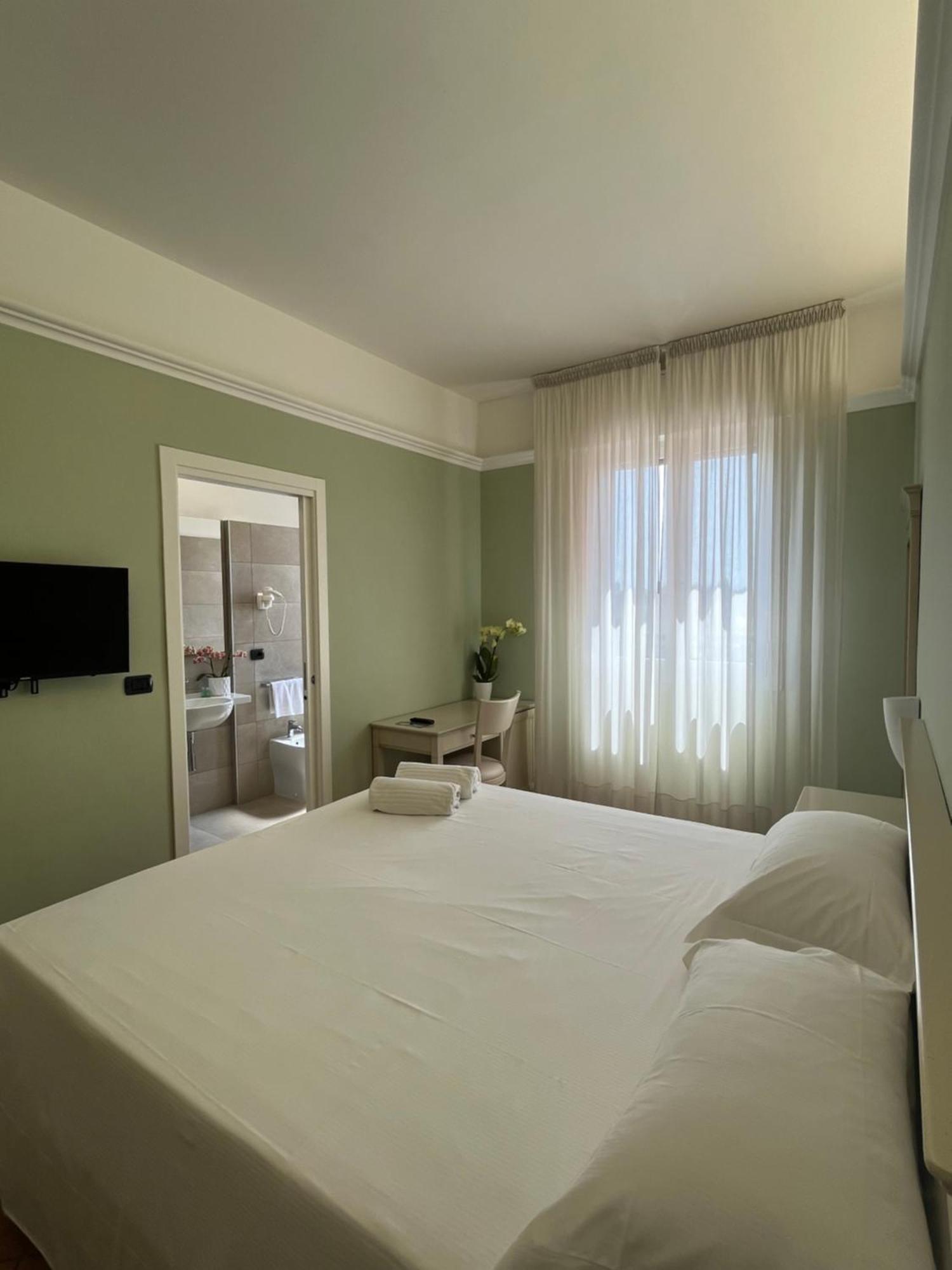 Hotel Aquila Castelfranco Emilia Zewnętrze zdjęcie